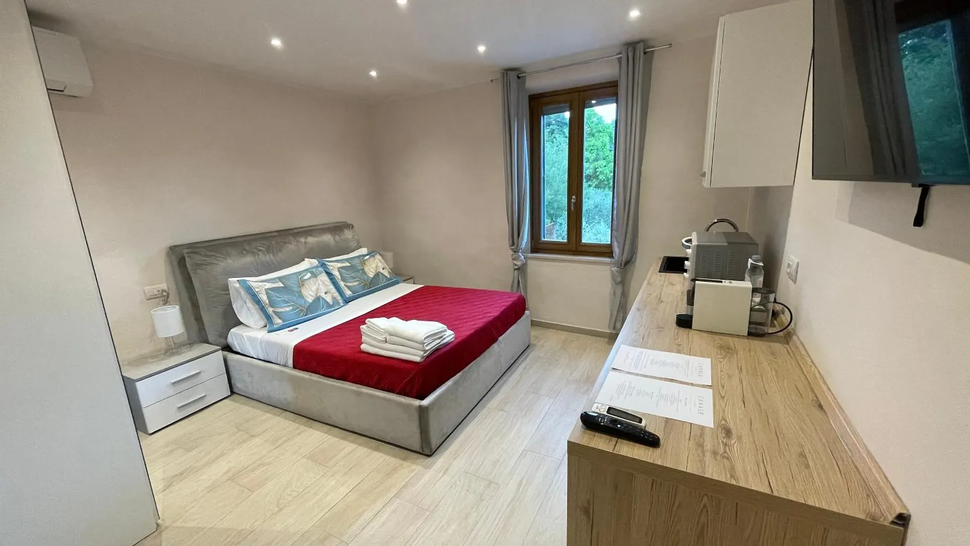 Apartment Resort Panoramico Canale Suite - Private Parking - Natural Park Sinalunga